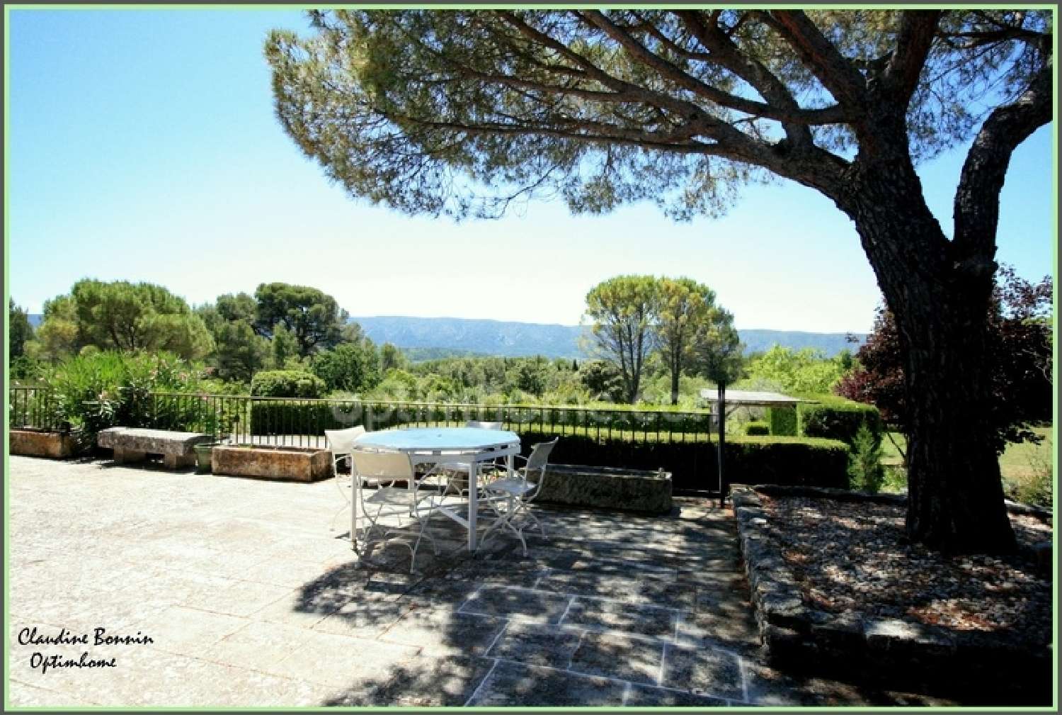 te koop huis Gordes Provence-Alpes-Côte d'Azur 1