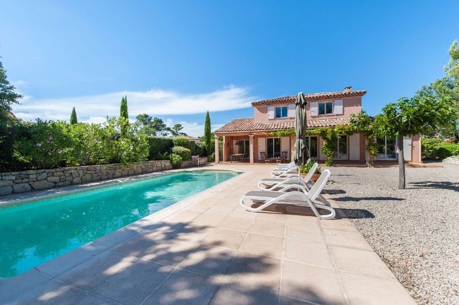 à vendre maison Nans-les-Pins Provence-Alpes-Côte d'Azur 1