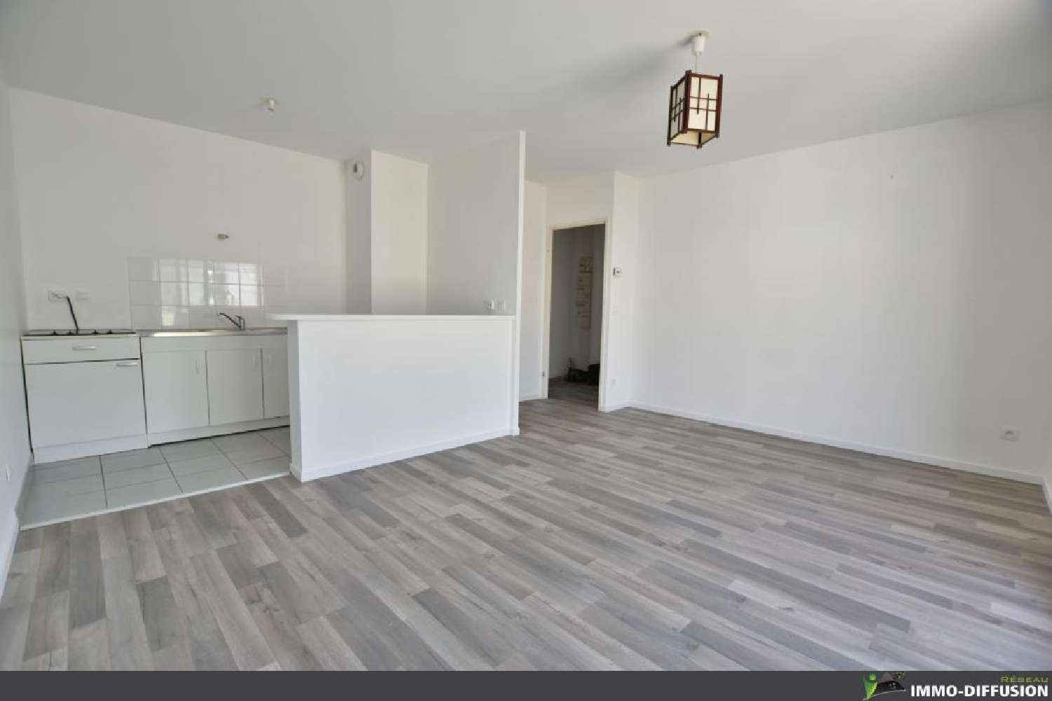 Le Puy-Saint-Bonnet Maine-et-Loire apartment picture 5146963