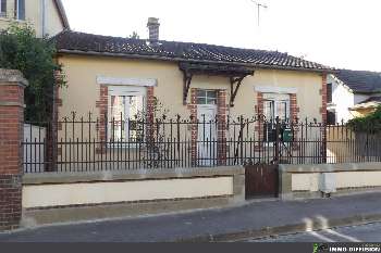 Sainte-Savine Aube house picture 5130320