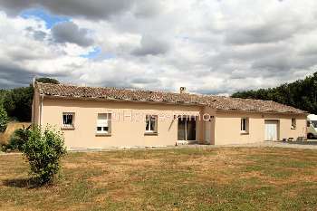 Benest Charente house picture 5128768