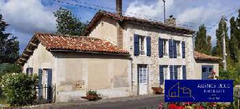 Baignes-Sainte-Radegonde Charente maison photo 5790776
