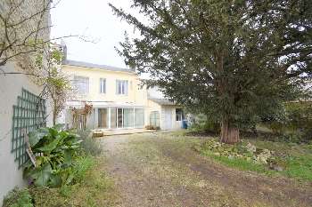 Saint-Jean-d'Angély Charente-Maritime city house picture 5437627