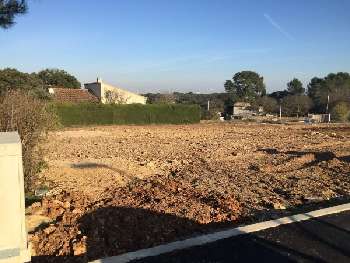 Vauvert Gard terrain picture 5656934