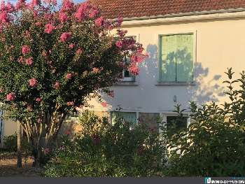 Saint-Amand-Montrond Cher maison foto