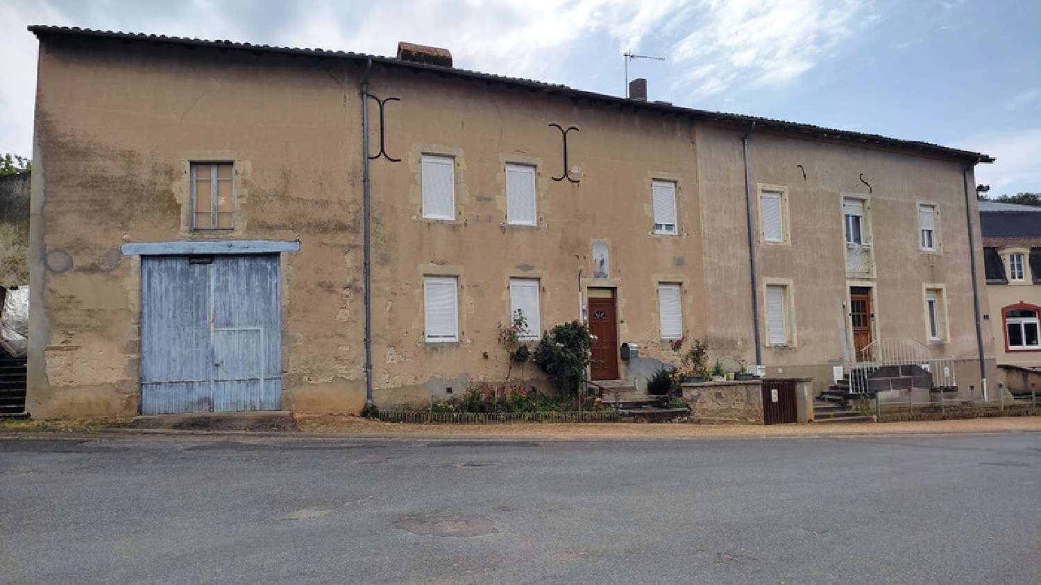 for sale estate Ris Puy-de-Dôme 1