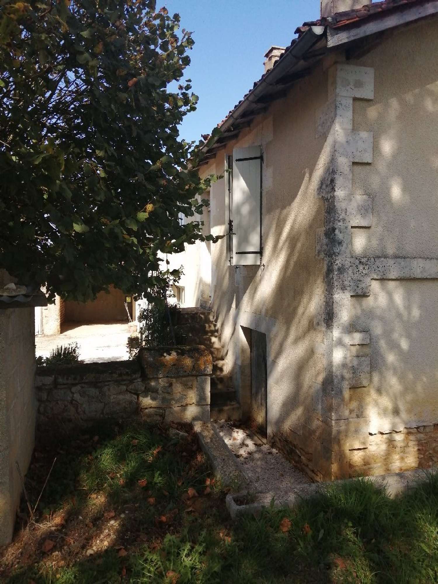  à vendre maison Saint-Gourson Charente 5