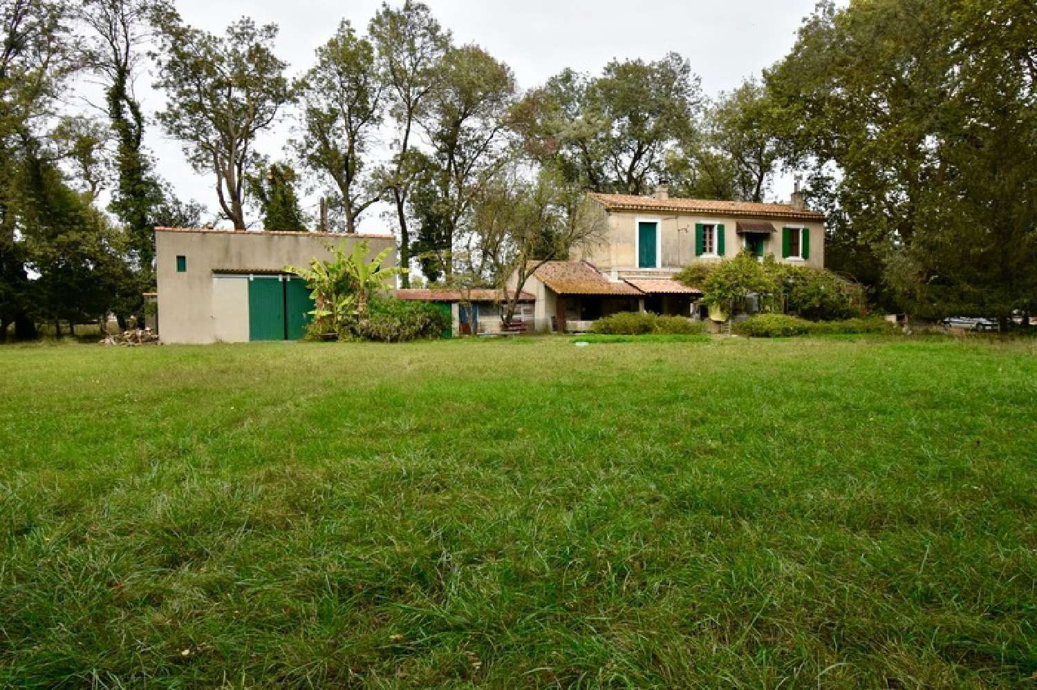  for sale farm Fontvieille Bouches-du-Rhône 3