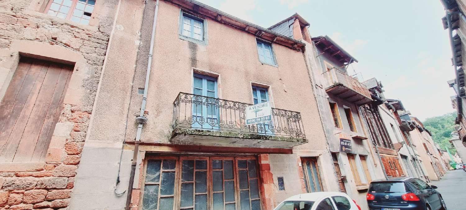  à vendre maison de village Villecomtal Aveyron 1