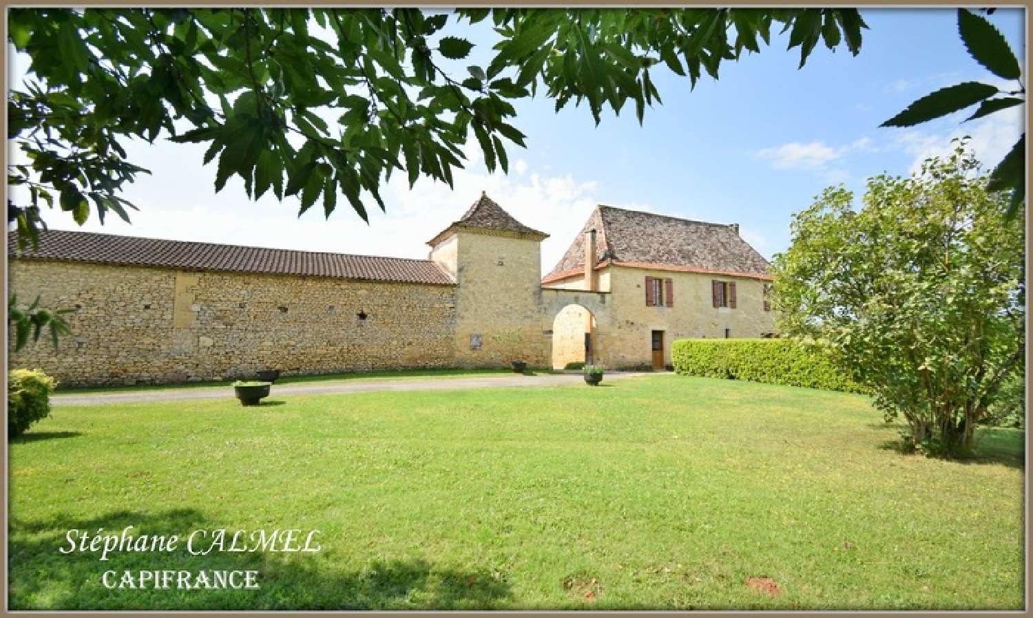  te koop boerderij Lalinde Dordogne 2