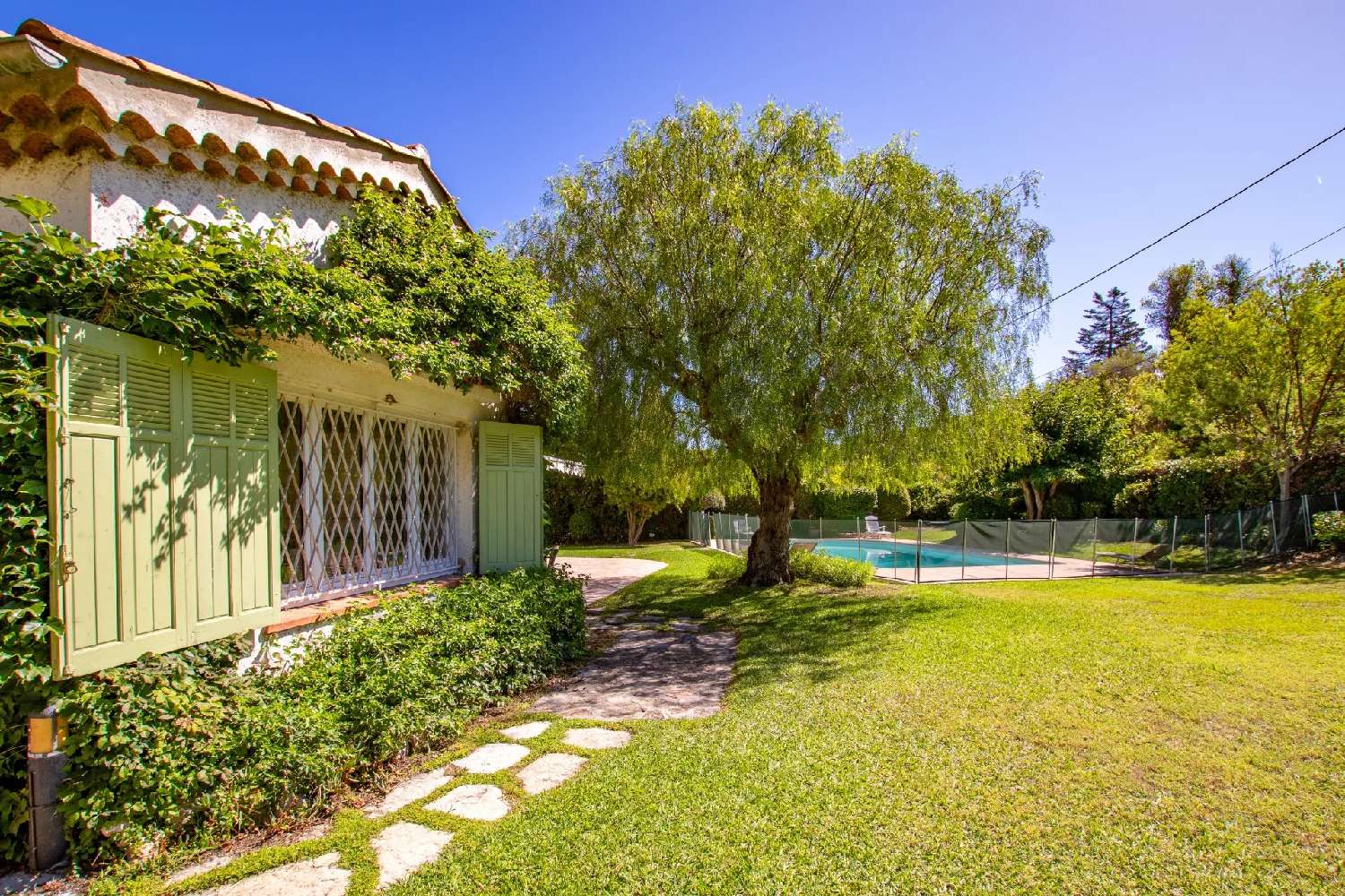  te koop villa Juan-les-Pins Alpes-Maritimes 4