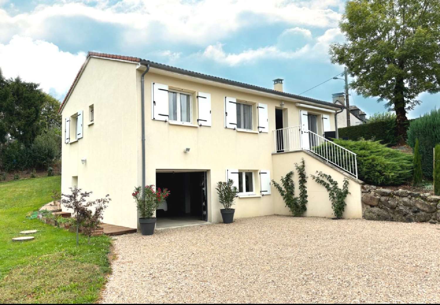  for sale house Jussac Cantal 2