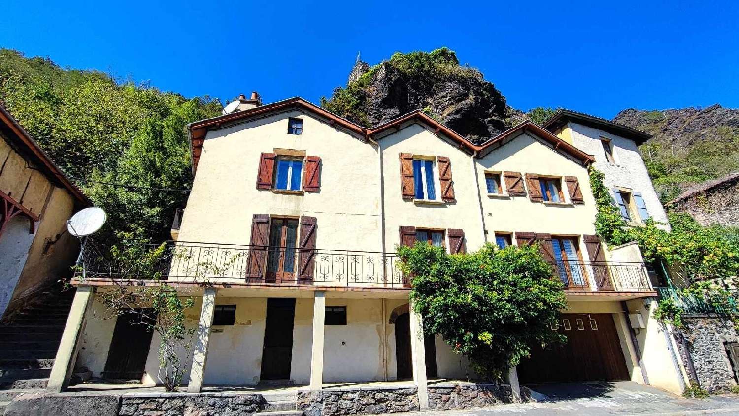  à vendre maison de village Livinhac-le-Haut Aveyron 1