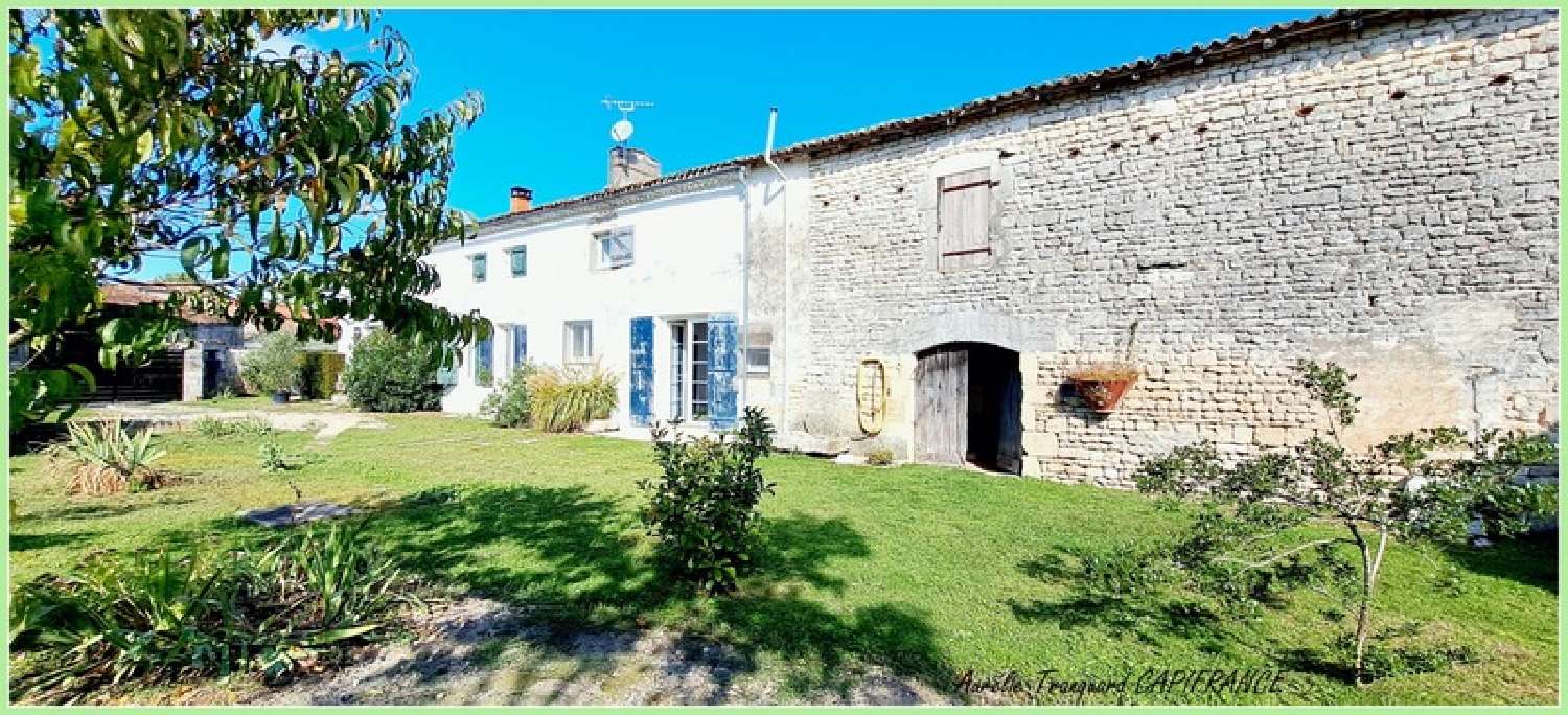  te koop huis Varaize Charente-Maritime 2