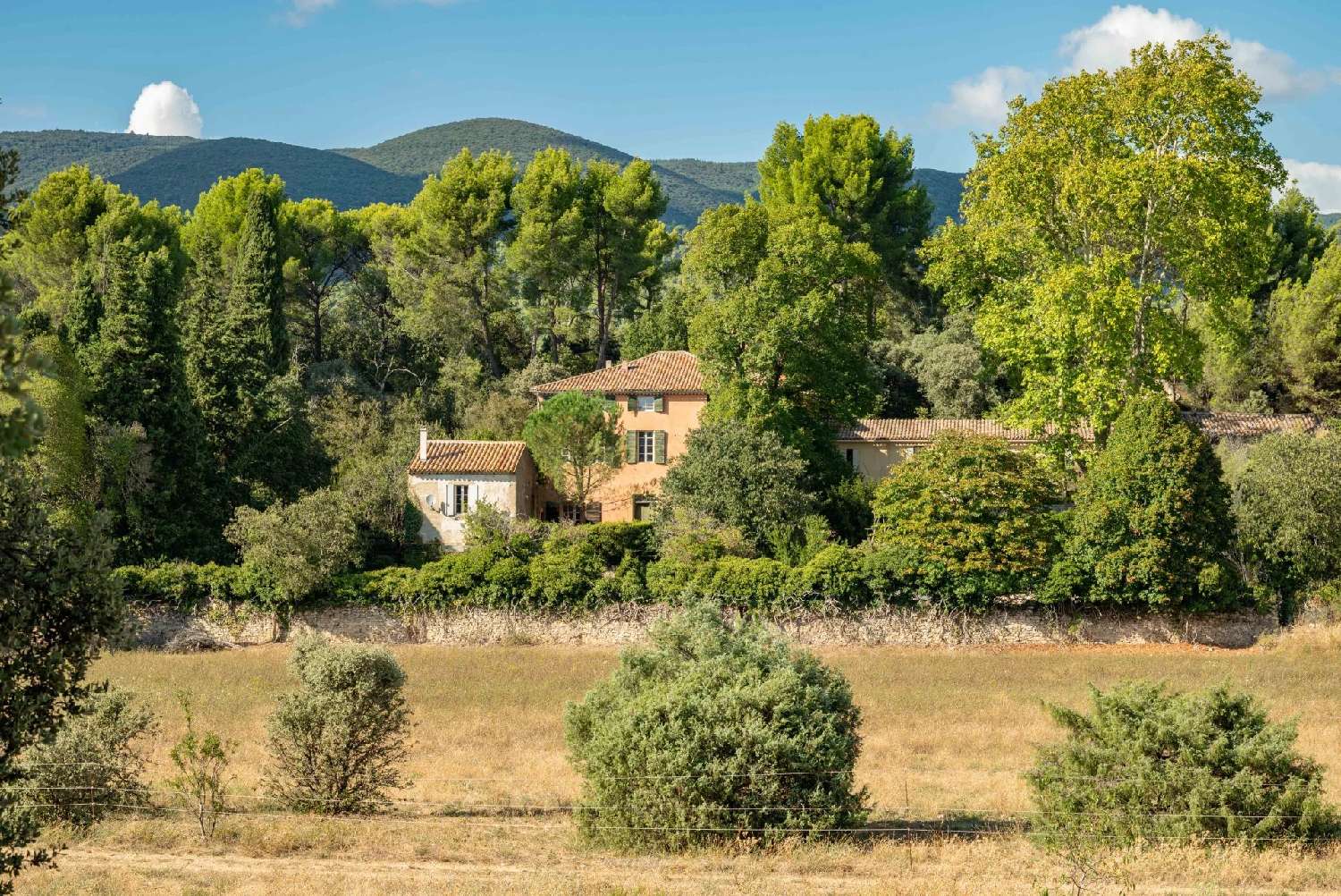  à vendre villa Vaugines Vaucluse 1