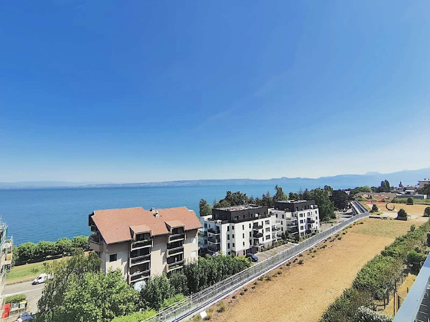  à vendre appartement Évian-les-Bains Haute-Savoie 4