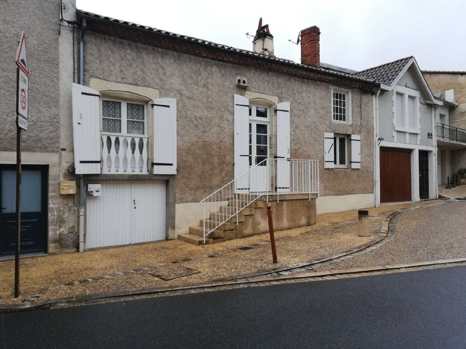 Château-l'Évêque Dordogne Haus Bild 6725214