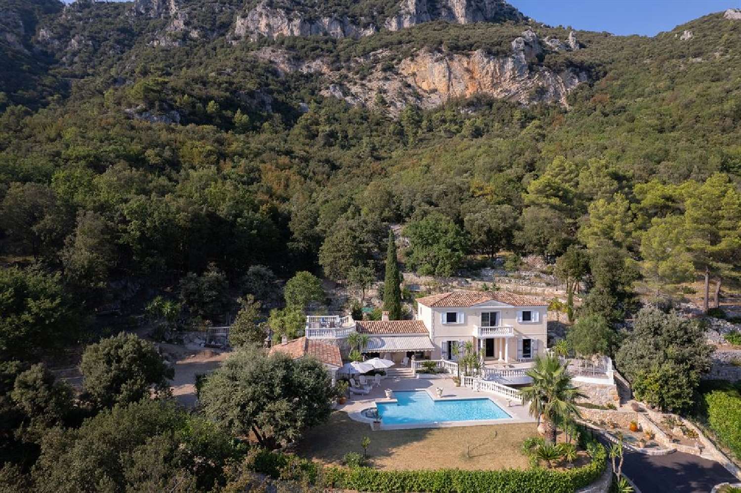  à vendre villa Coursegoules Alpes-Maritimes 1