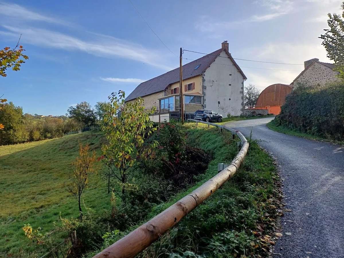 huis te koop Auzances, Creuse (Limousin) foto 3