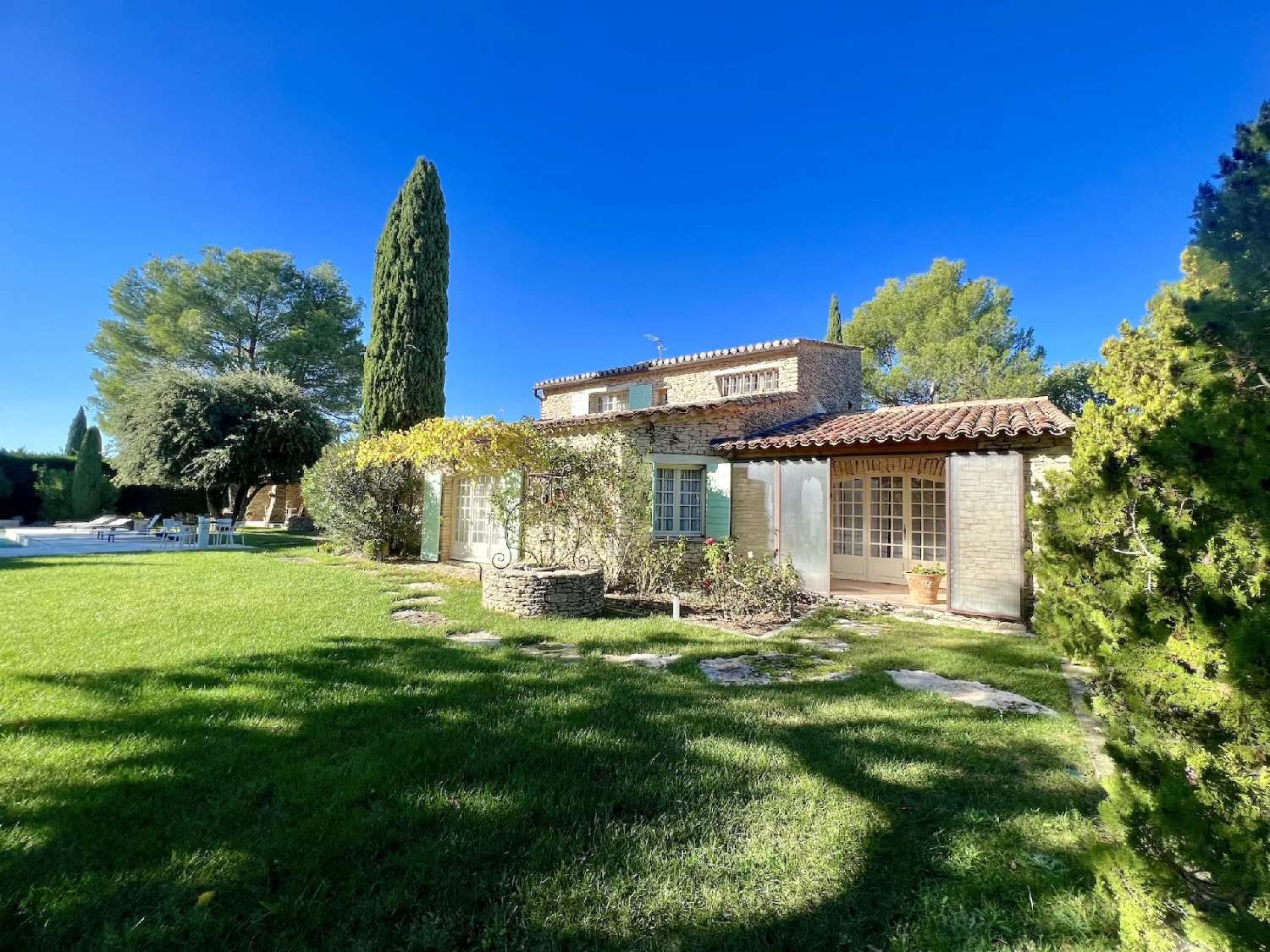  for sale villa Gordes Vaucluse 3