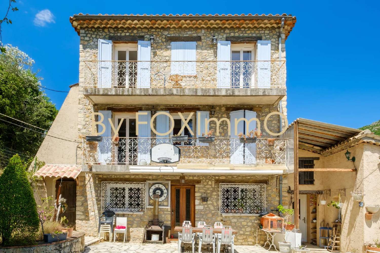  à vendre villa Gréolières Alpes-Maritimes 1