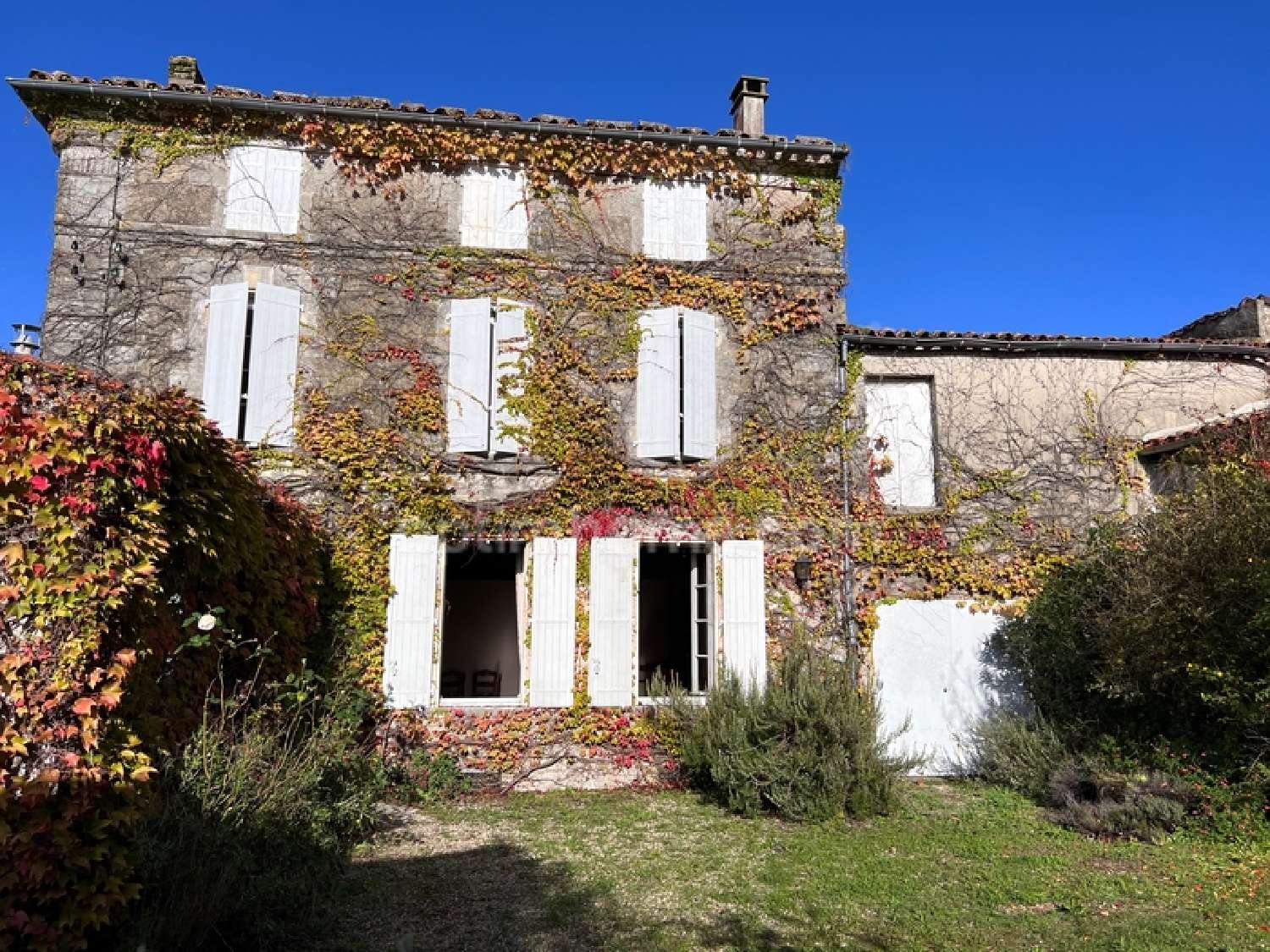  for sale house Gensac-la-Pallue Charente 2