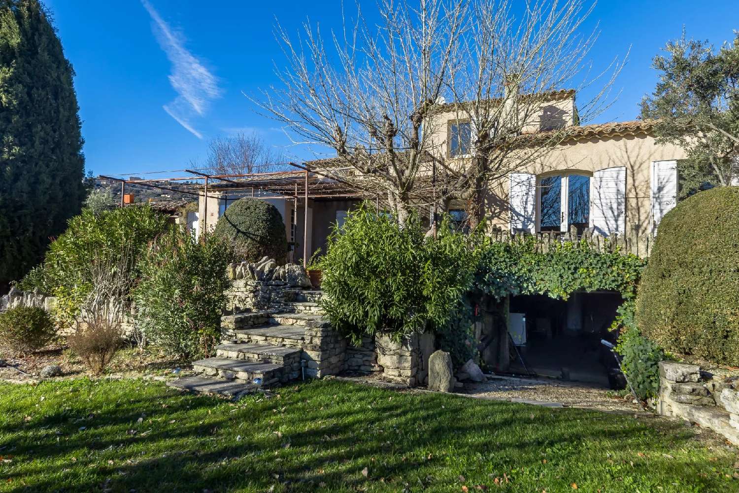  for sale villa Gordes Vaucluse 2