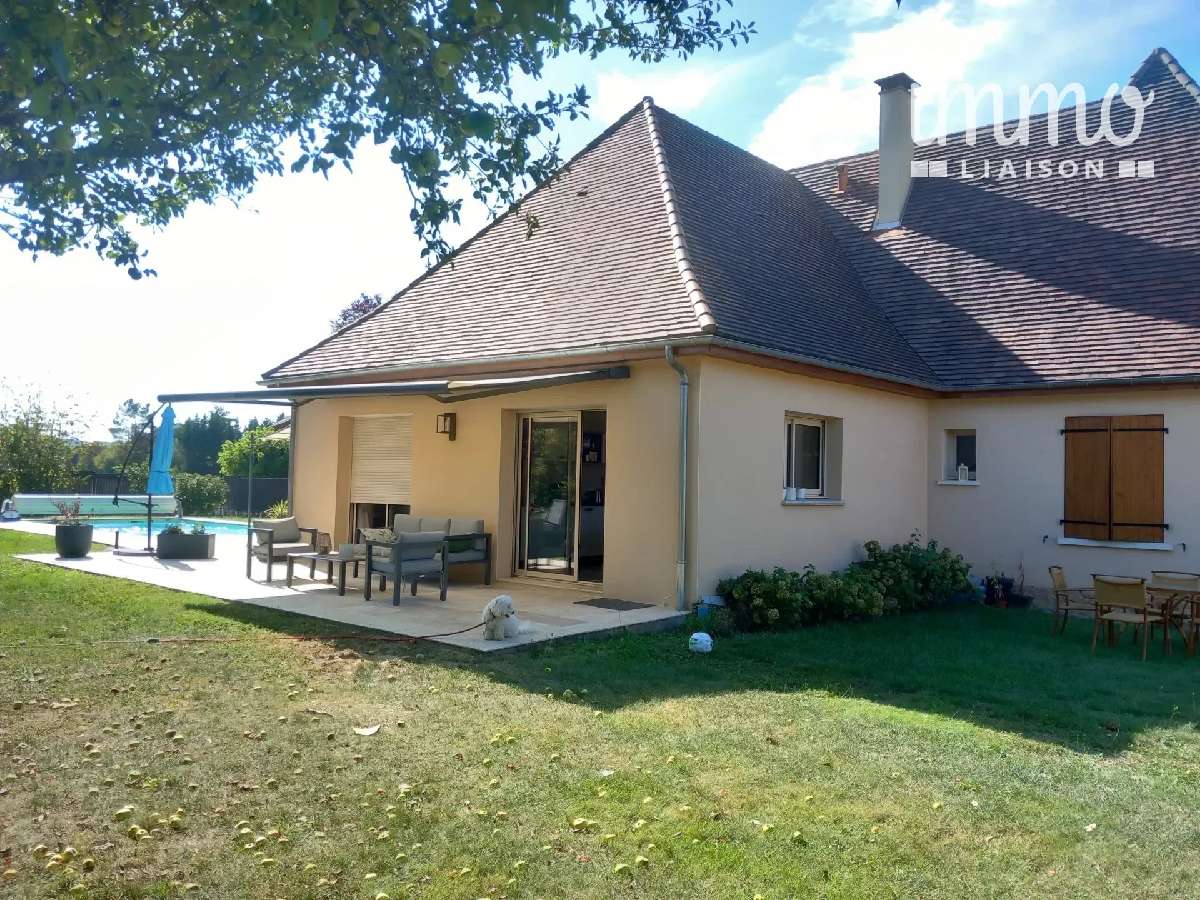  à vendre maison Saint-Léon-sur-Vézère Dordogne 2