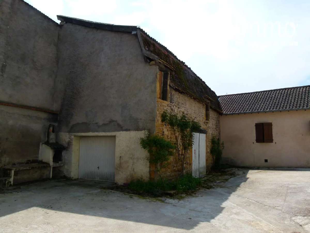  à vendre maison Varenne-l'Arconce Saône-et-Loire 3