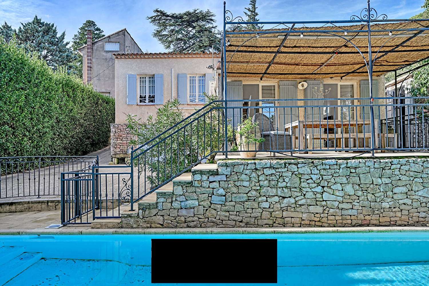  for sale villa Nîmes Gard 1