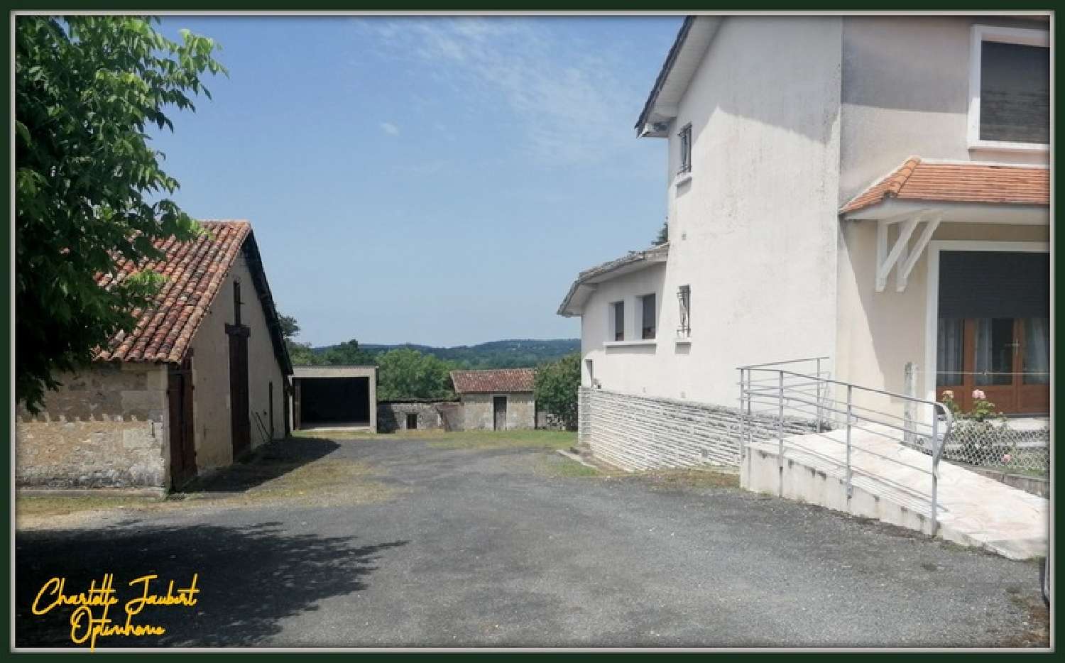  te koop boerderij Puymangou Dordogne 2