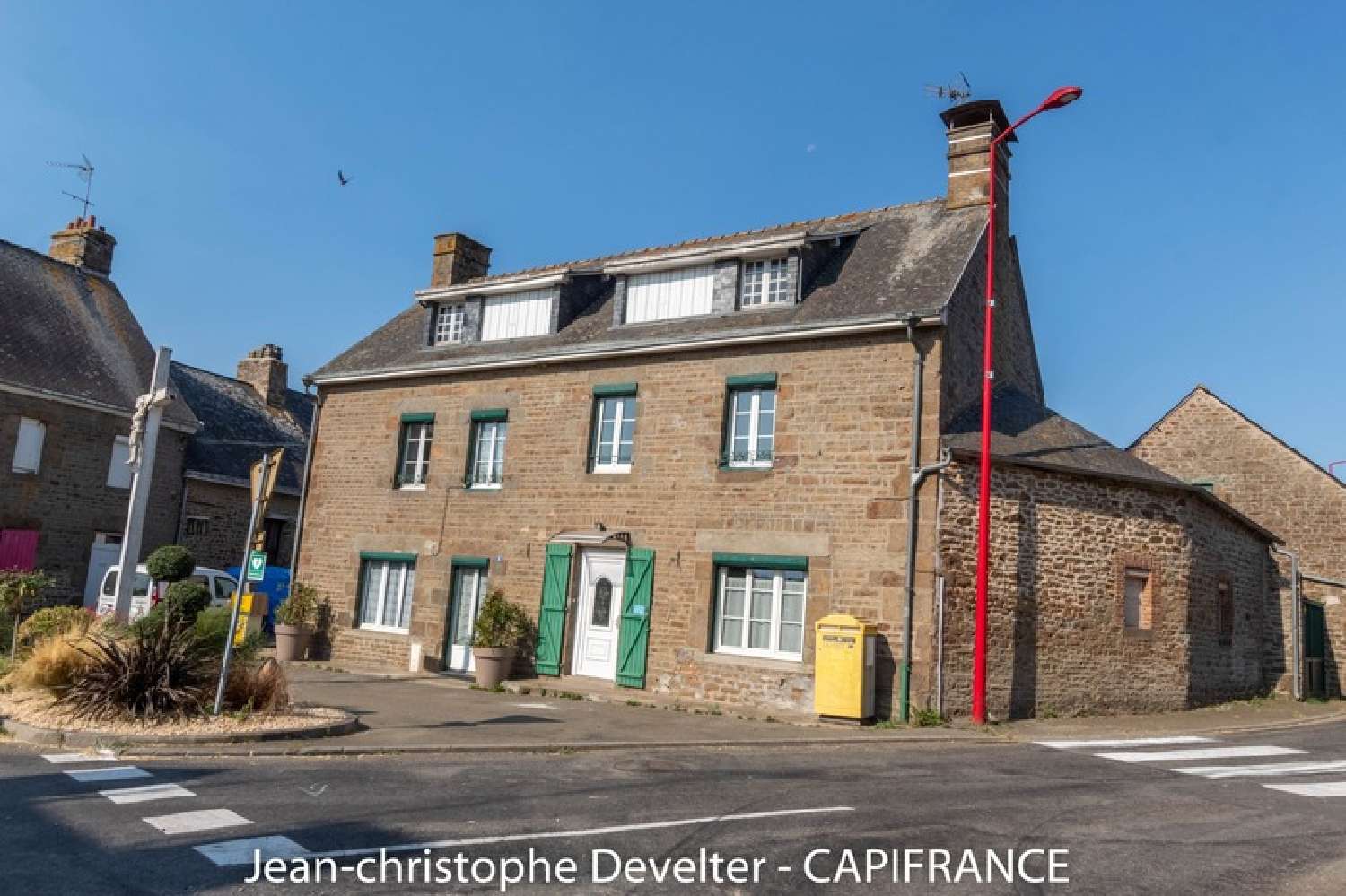 te koop huis Le Pas Mayenne 1
