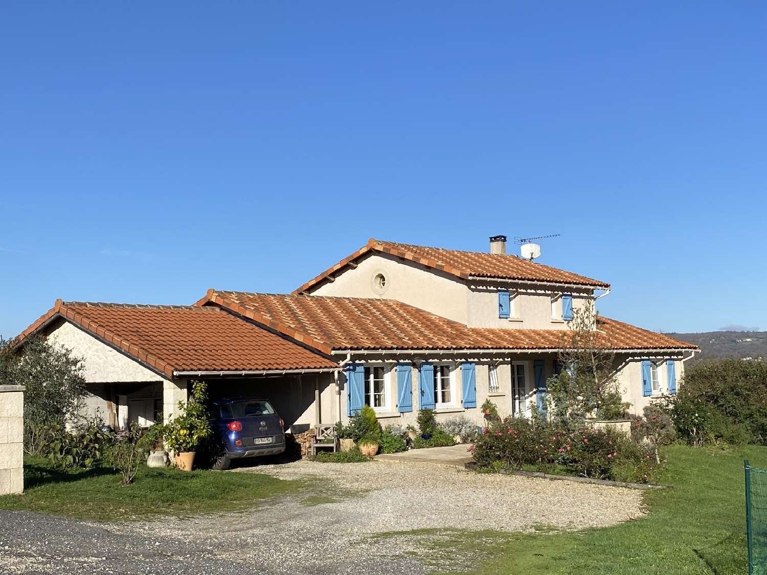  à vendre maison Montbron Charente 1