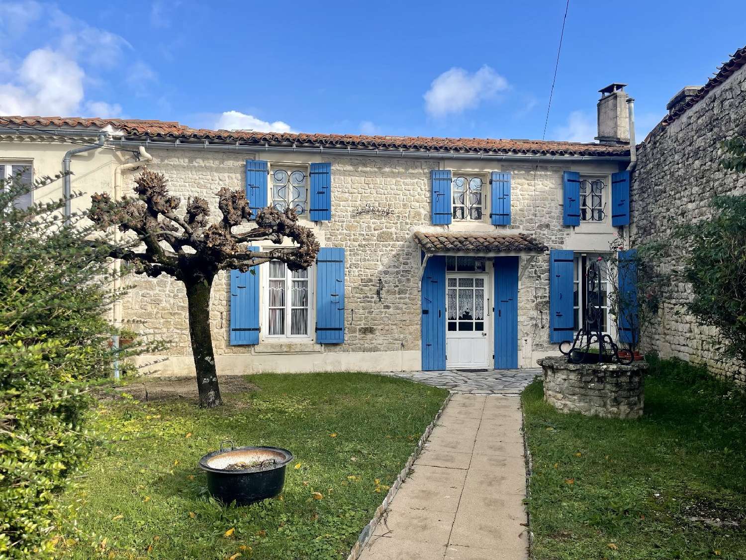  à vendre maison Cherbonnières Charente-Maritime 1