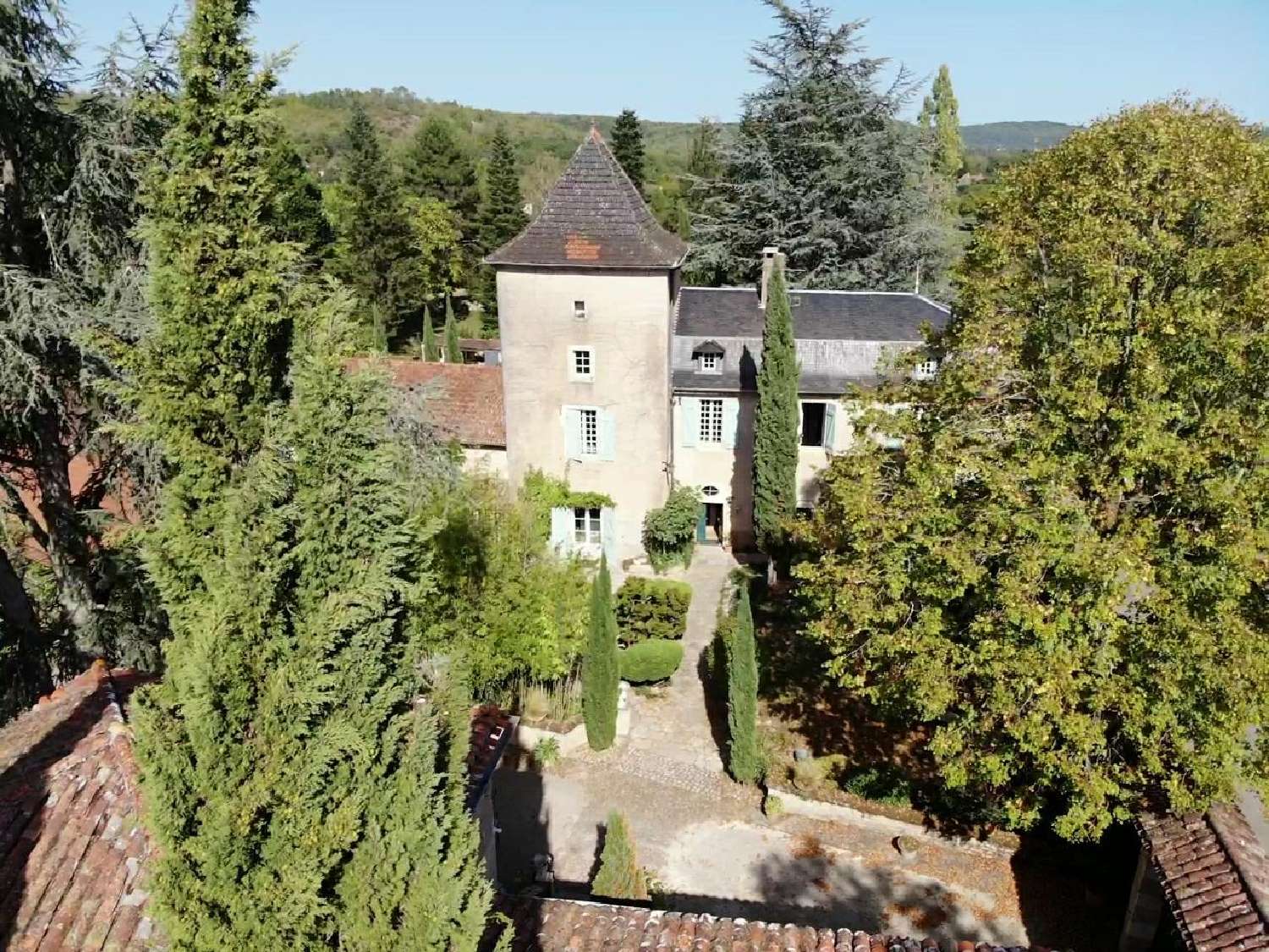  for sale estate Caillac Lot 8
