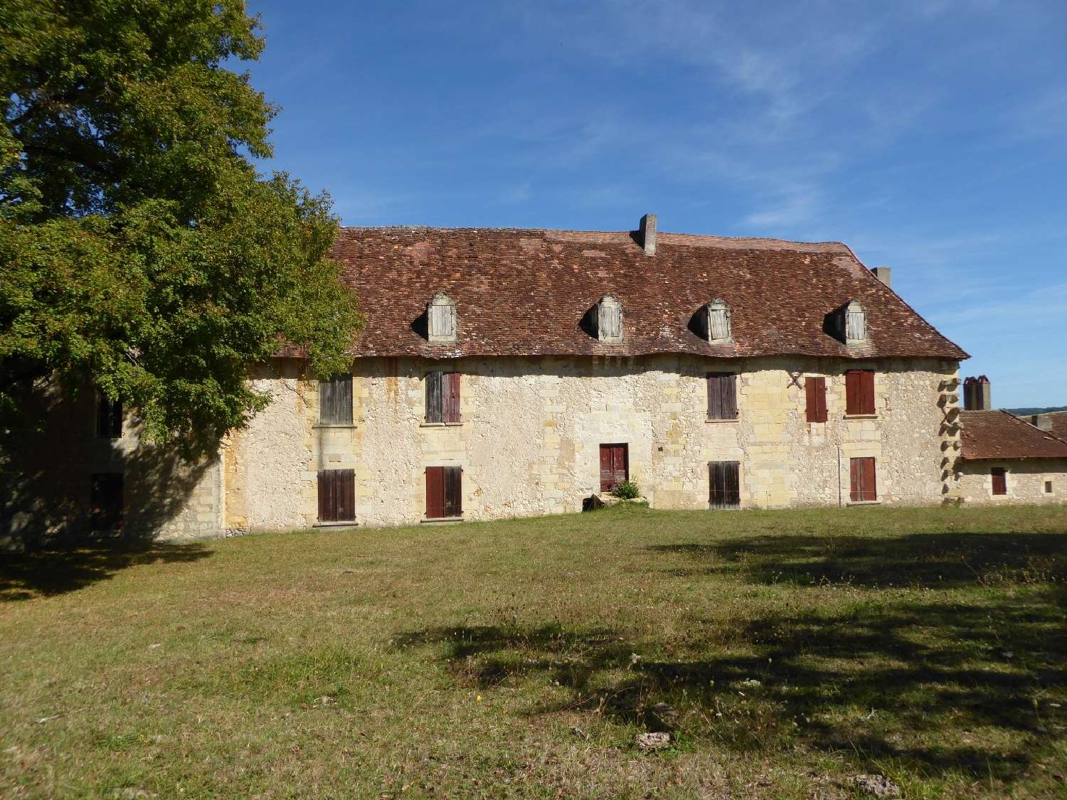  for sale castle Périgueux Dordogne 4