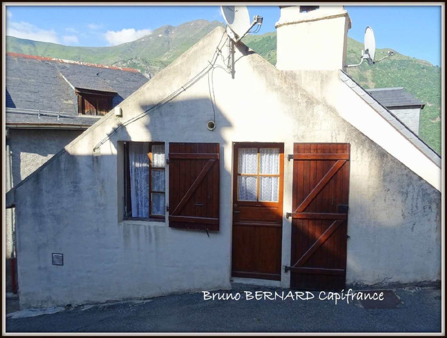  à vendre maison de village Luz-Saint-Sauveur Hautes-Pyrénées 2