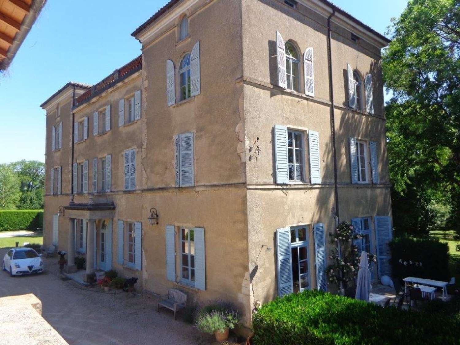  for sale estate Mâcon Saône-et-Loire 1