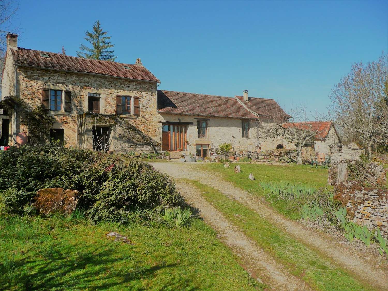  for sale house Martiel Aveyron 1