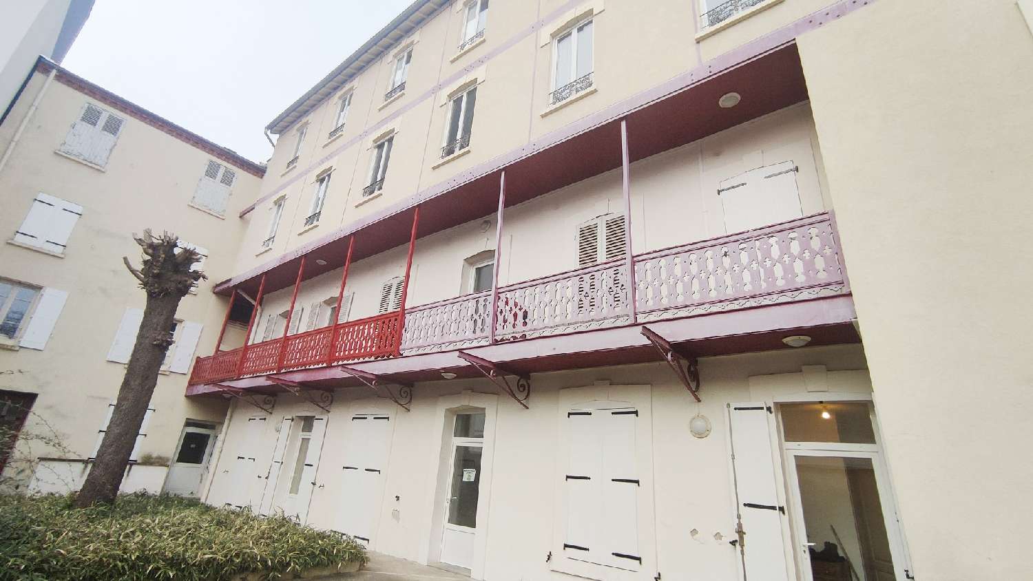  for sale apartment Vichy Allier 2