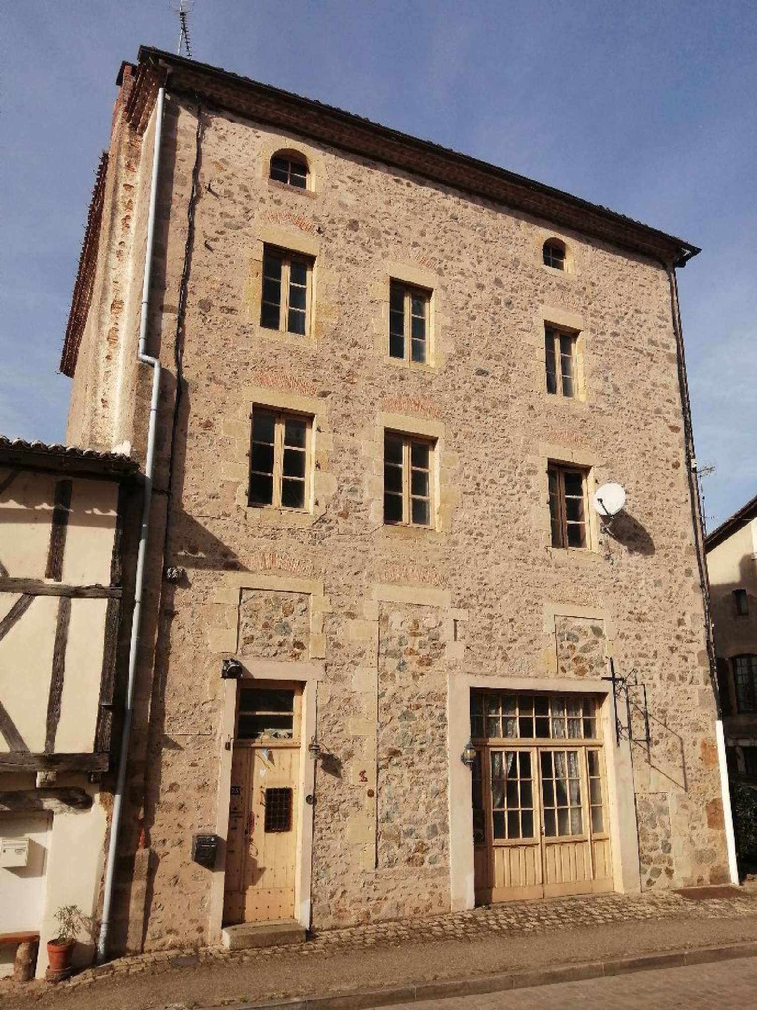  à vendre maison Saint-Germain-de-Confolens Charente 1