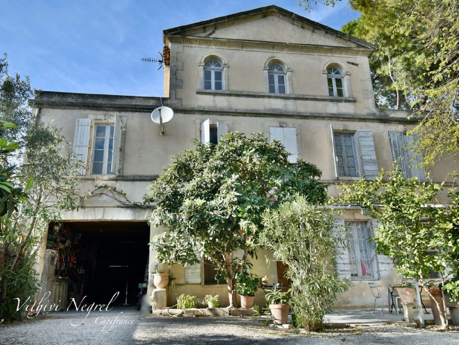  à vendre maison bourgeoise Mouriès Bouches-du-Rhône 6