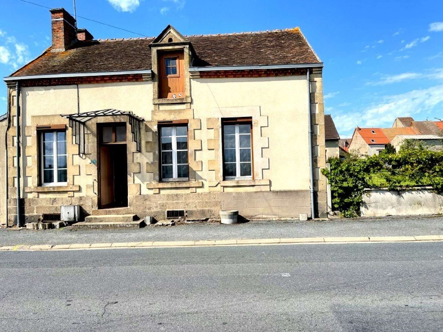  kaufen Haus Montmarault Allier 1