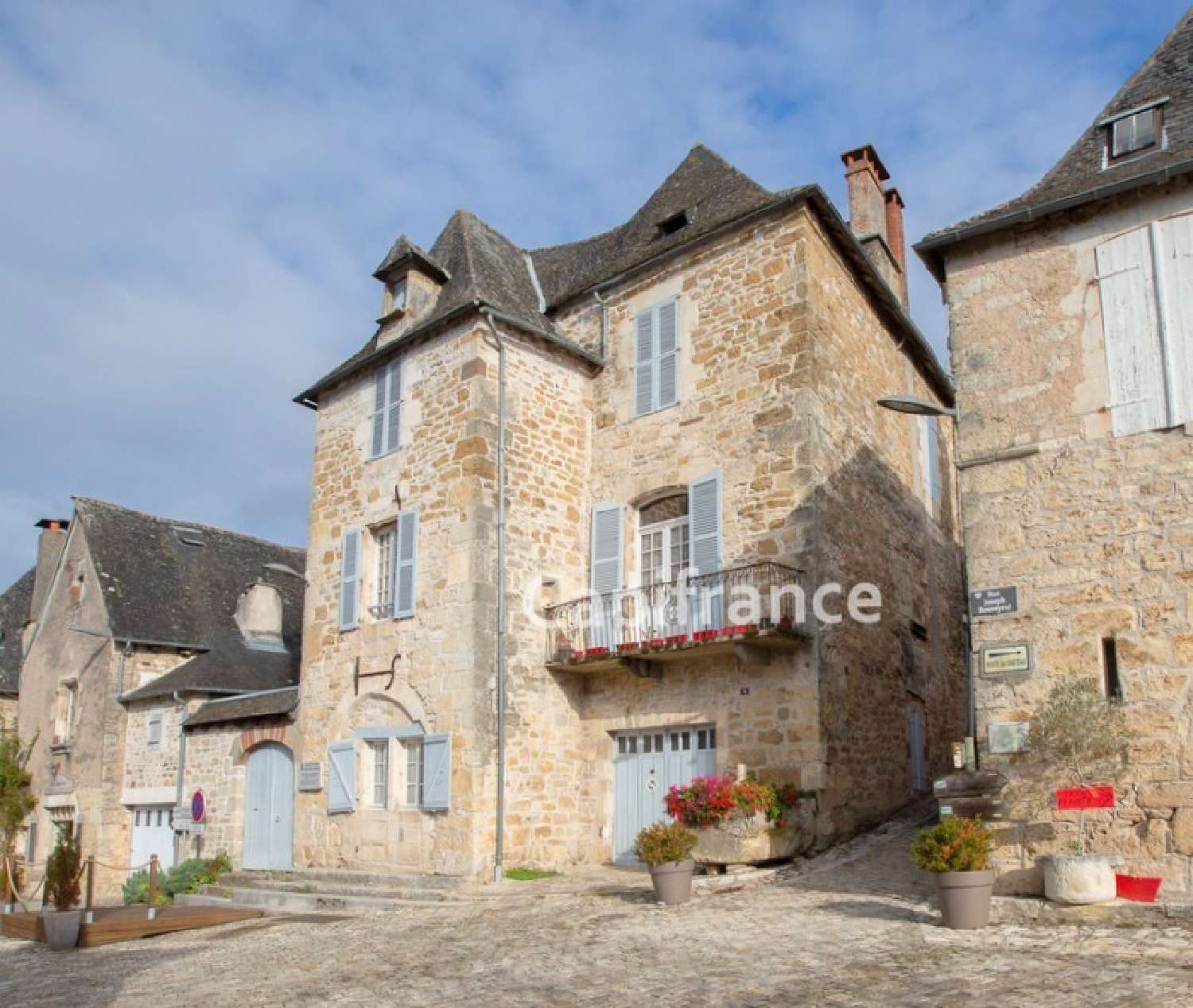  te koop landgoed Turenne Corrèze 1