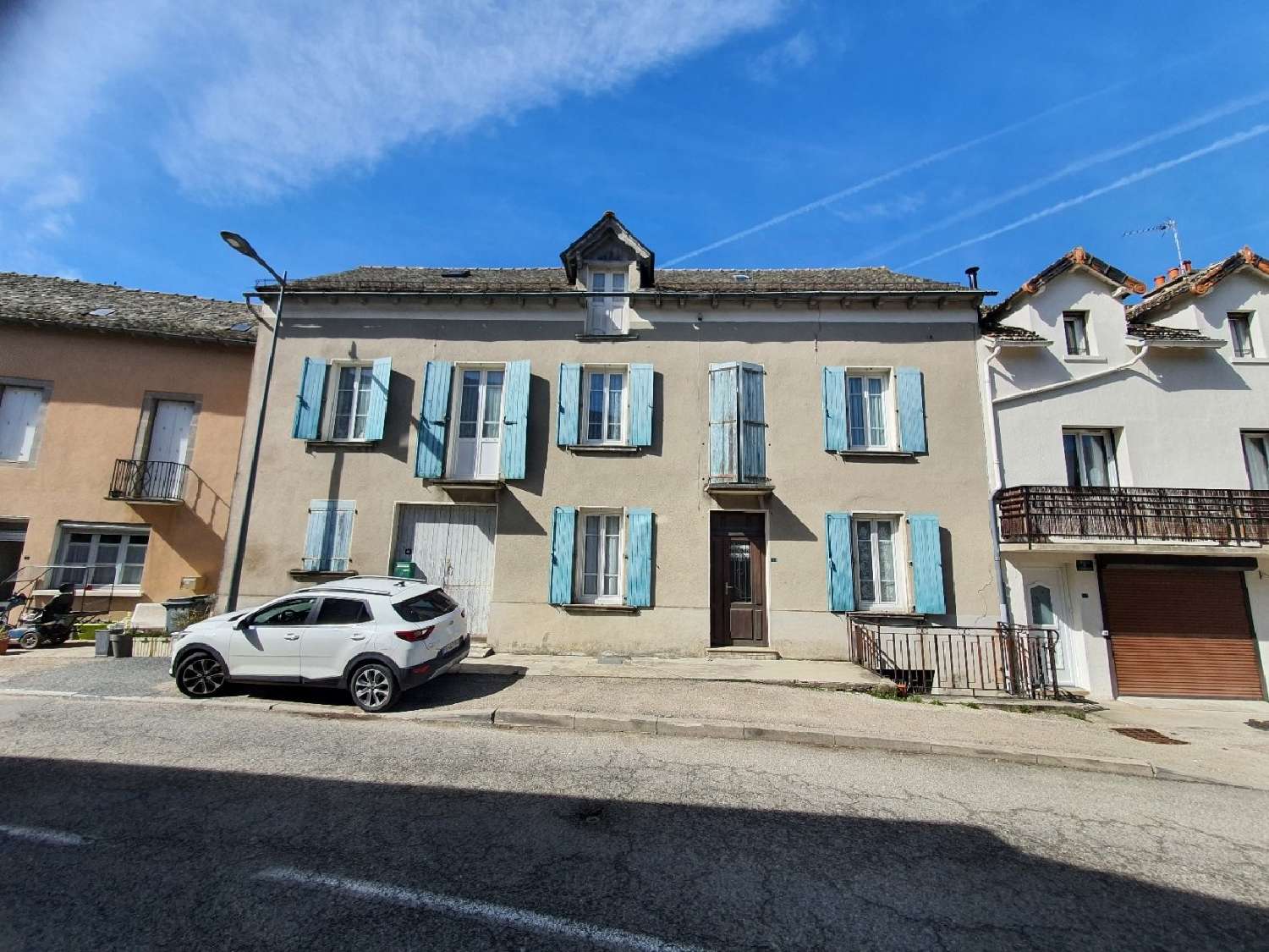  à vendre maison de ville Rieupeyroux Aveyron 1