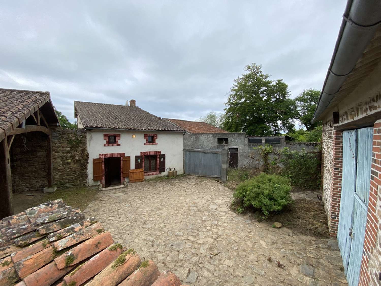  for sale house Bourganeuf Creuse 3