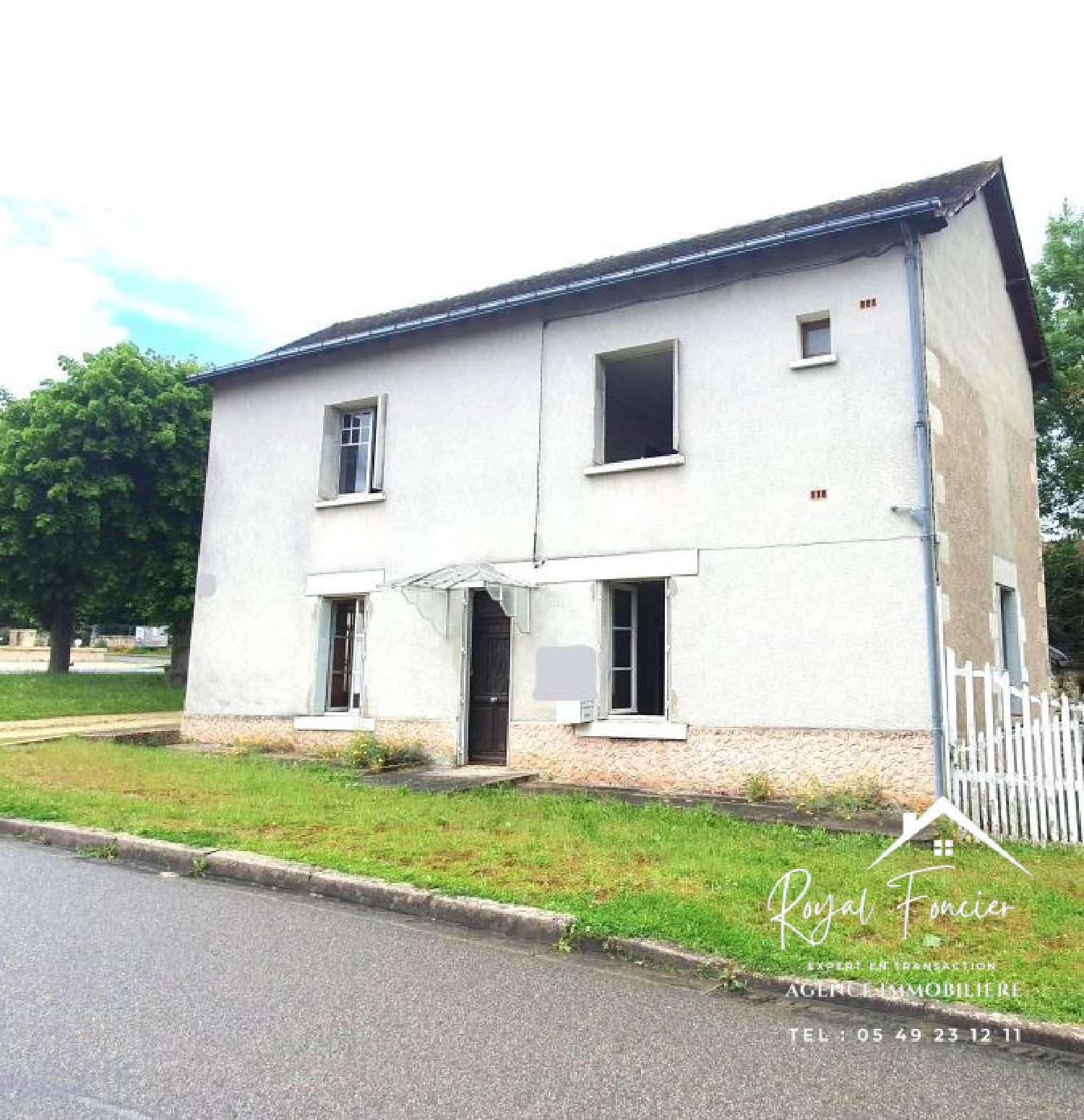  for sale house Lurais Indre 1
