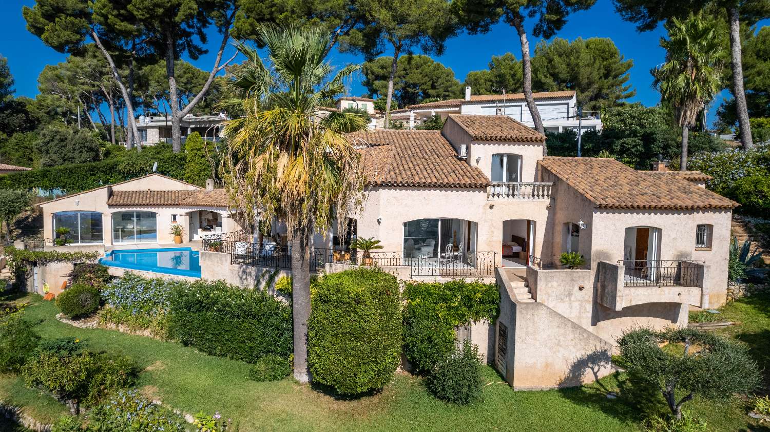  for sale villa Antibes Alpes-Maritimes 4