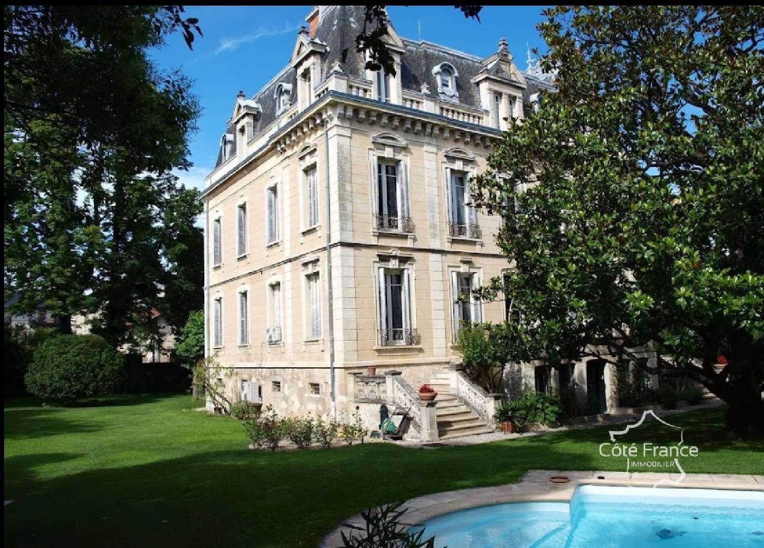  à vendre château Montélimar Drôme 1