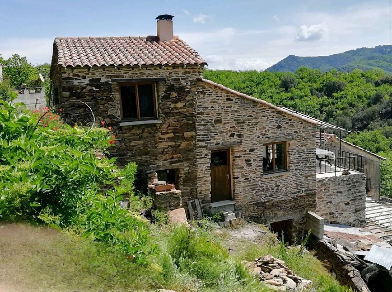  te koop huis Saint-Gervais-sur-Mare Hérault 1